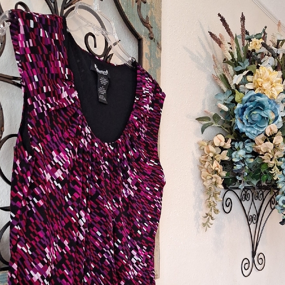 Unlisted Pink and Purple Blouse Elegant Top. Size large - Picture 4 of 7